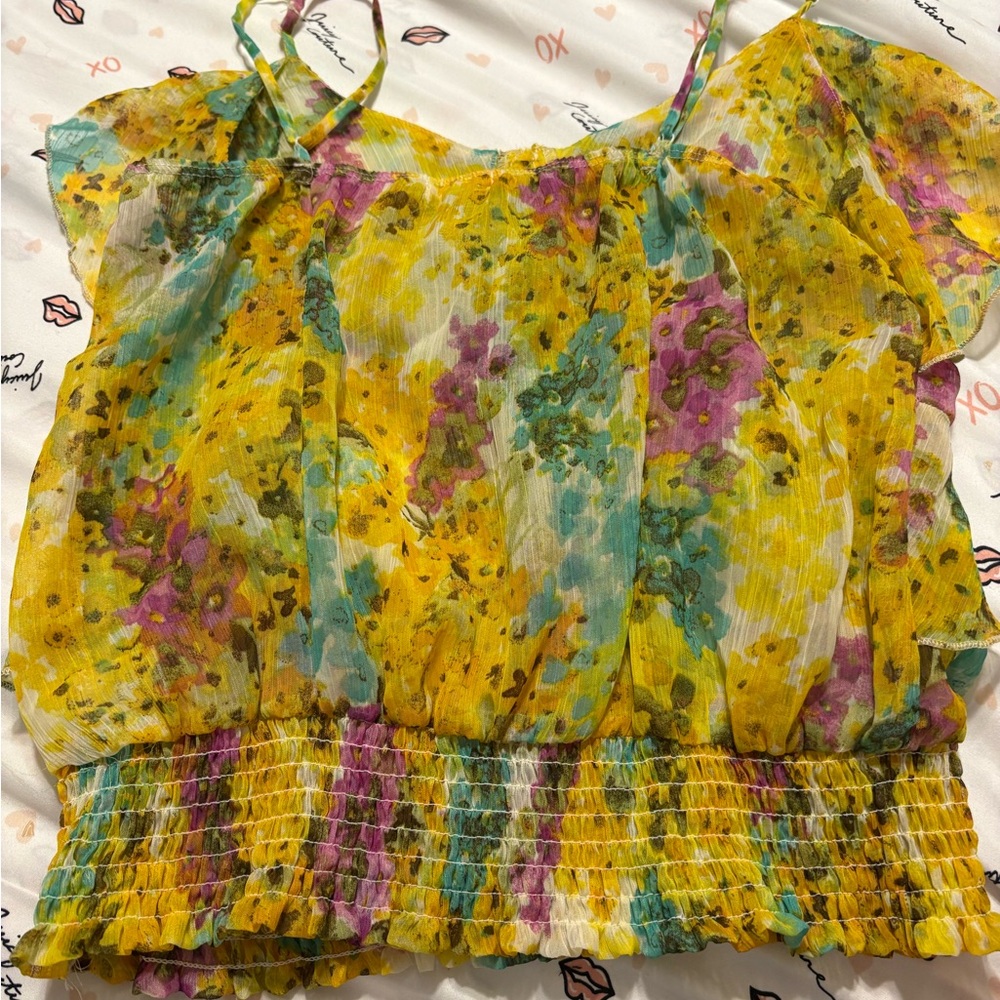 Floral Ruffle Blouse - Picture 2 of 2